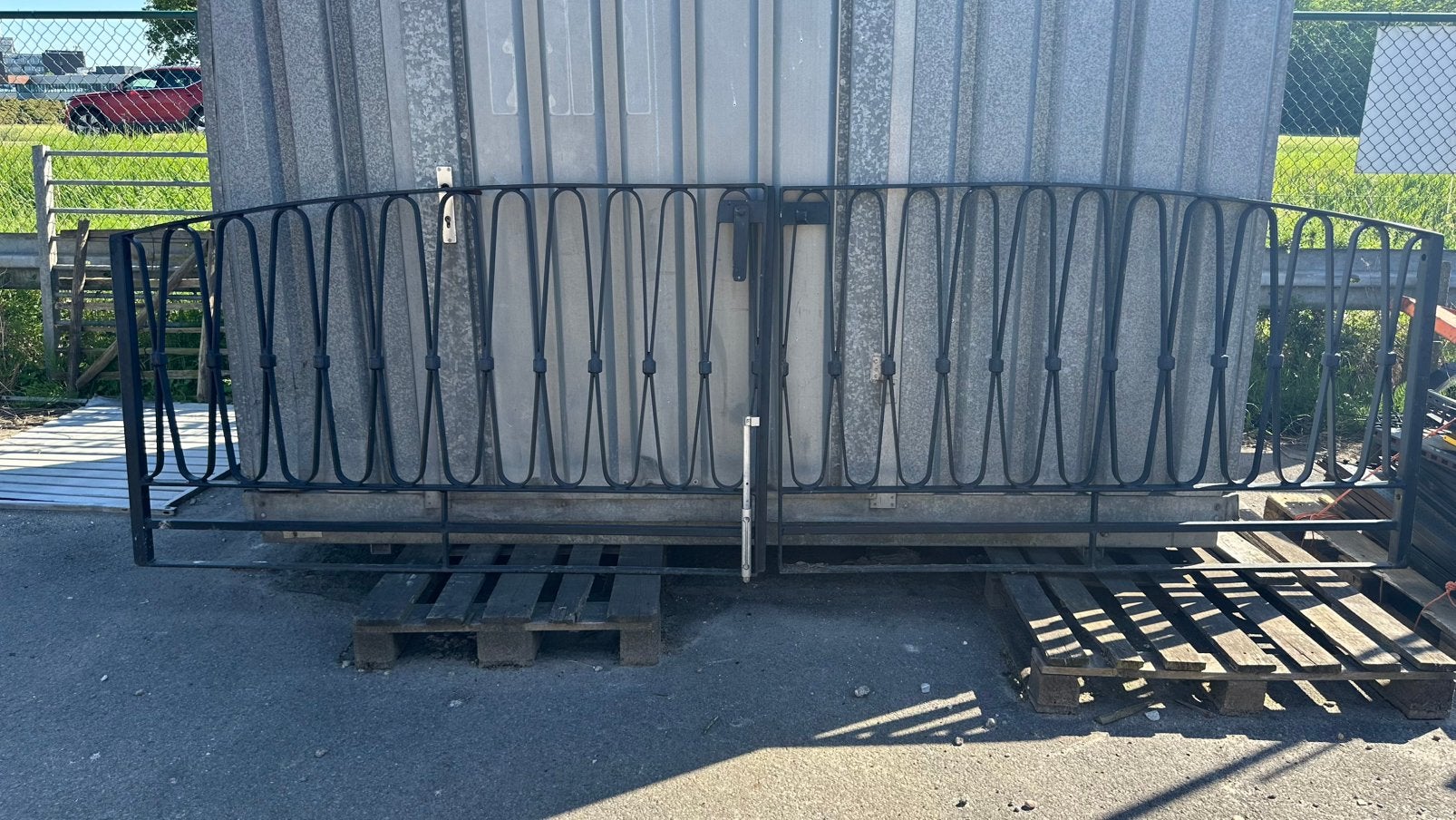 Hekken, 2x 1,81m breed x 1,12m hoog, Ophalen, Zo goed als nieuw