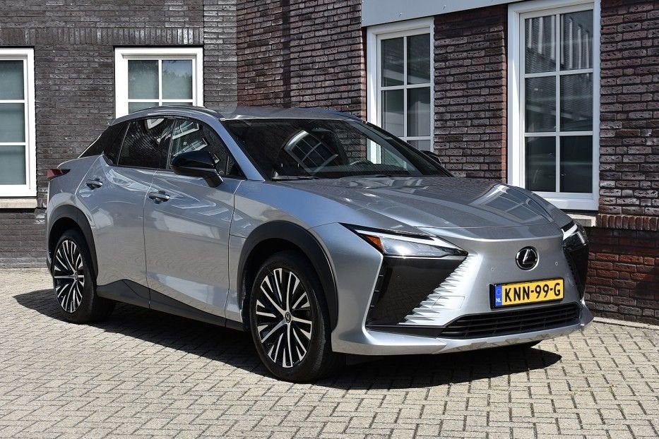 Lexus RZ 450e Executive Line 71 kWh/98%SOH/Leer/Massage stoe, Auto's, Automaat, Zwart, 71 kWh, SUV of Terreinwagen