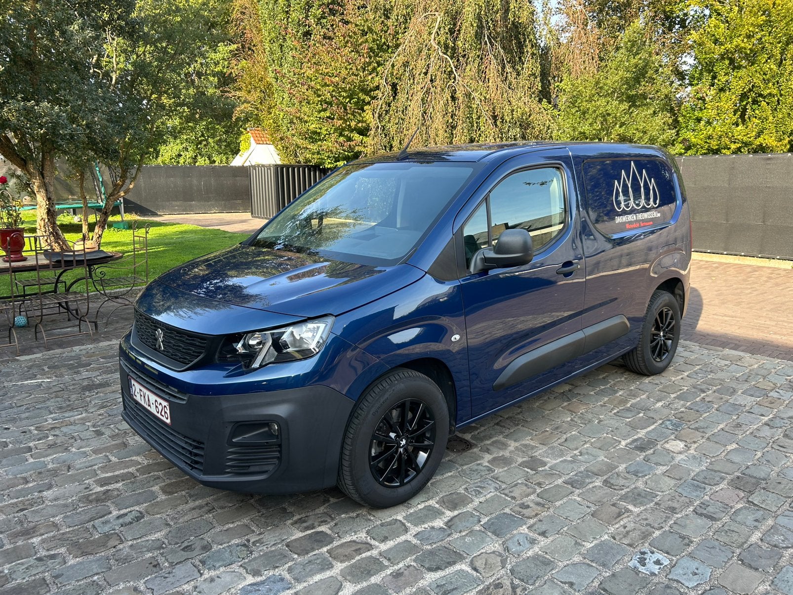 Peugeot partner 120500 km, Autos, Achat, Euro 6, Boîte manuelle, Noir