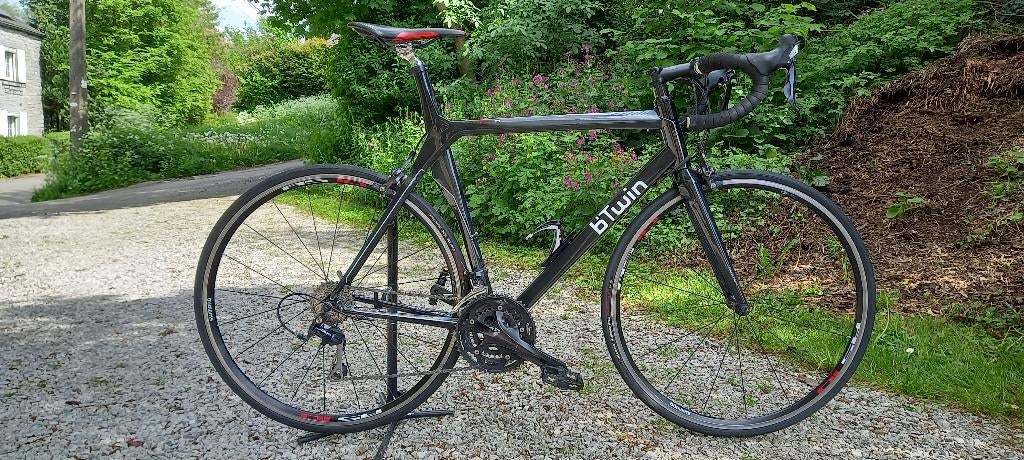 Vélo de course BTWIN facet 3 Taille 57, bon état, année 2011, Fietsen en Brommers, 28 inch, Gebruikt, 10 tot 15 versnellingen