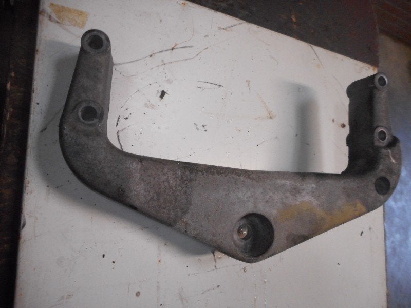 MOTORSTEUN RECHTS BOVEN Saab 9-5 (YS3E) (01-1997/12-2009), Saab-de-info@saabgroup.com, Saab Deutschland GmbH, Saab, Gebruikt