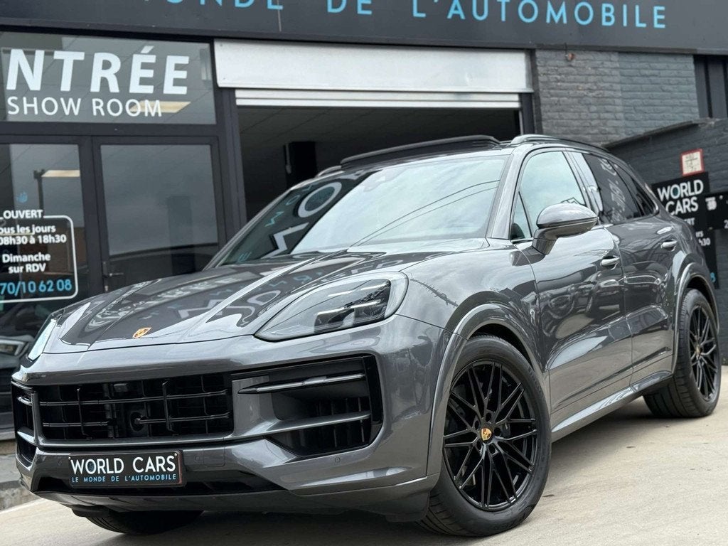 Porsche Cayenne E-Hybrid 3.0 Turbo V6 (346 kW) NEW PRICES 17, Auto's, Porsche, Automaat, Cayenne, Gebruikt, Zwart