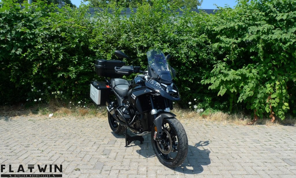 BMW R1300GS Triple Black - #flatwinmotos, Motos, Motos | BMW, Entreprise, Tourisme, plus de 35 kW, 2 cylindres, Permis Moto A