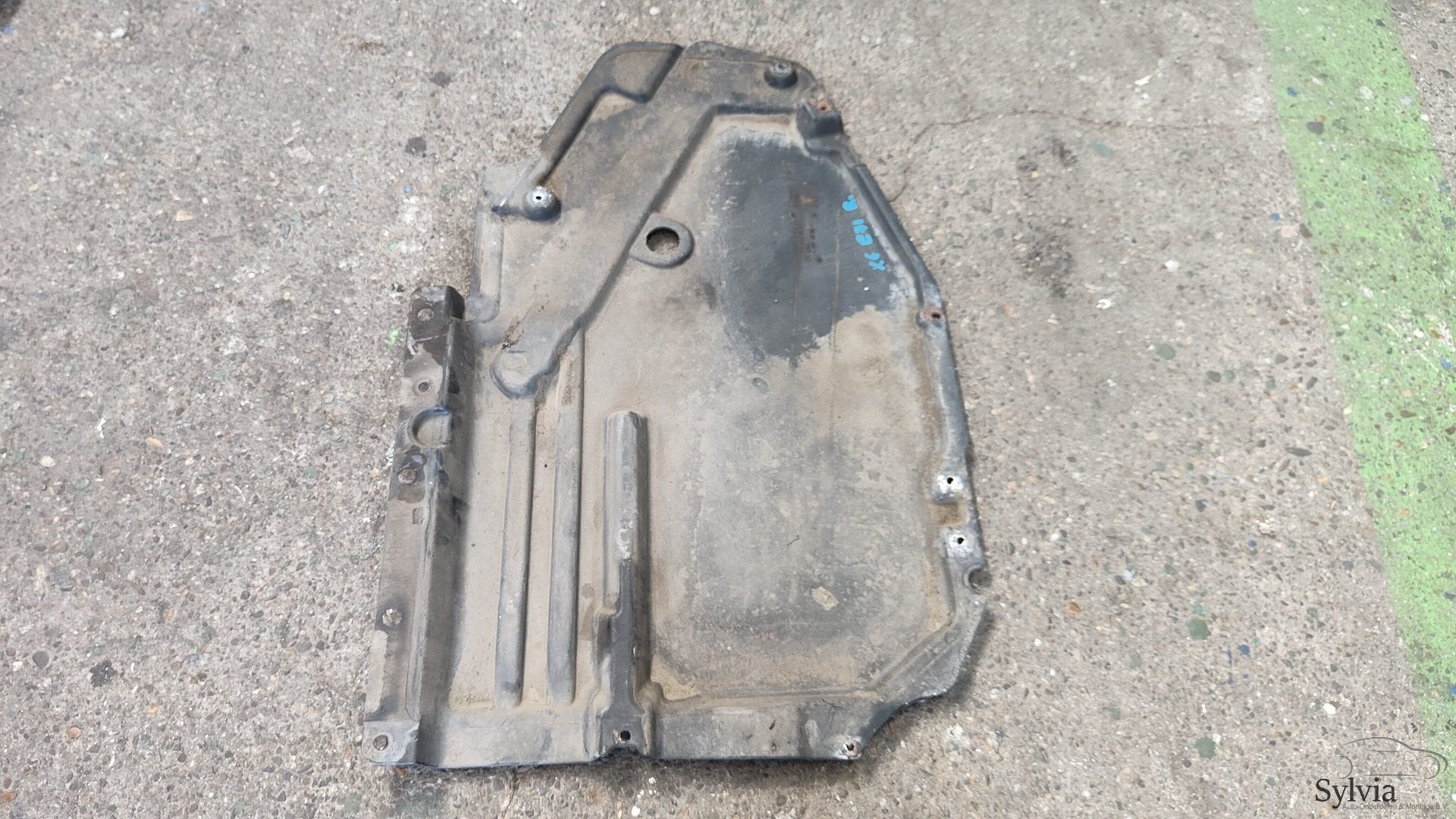 Bodemplaat Onderplaat Bodembeplating achter rechts BMW X5 /, -, Utilisé, -, -