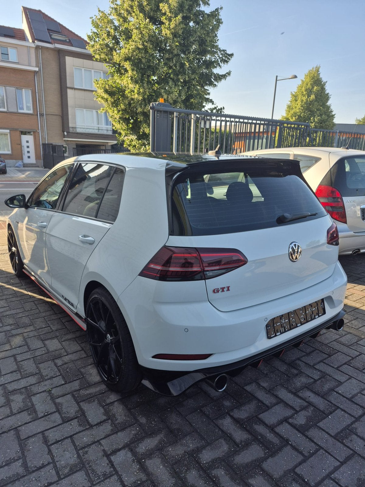 Golf Gti 2017 86411 km automatique à essence, Autos, Achat, Essence, Golf, Particulier