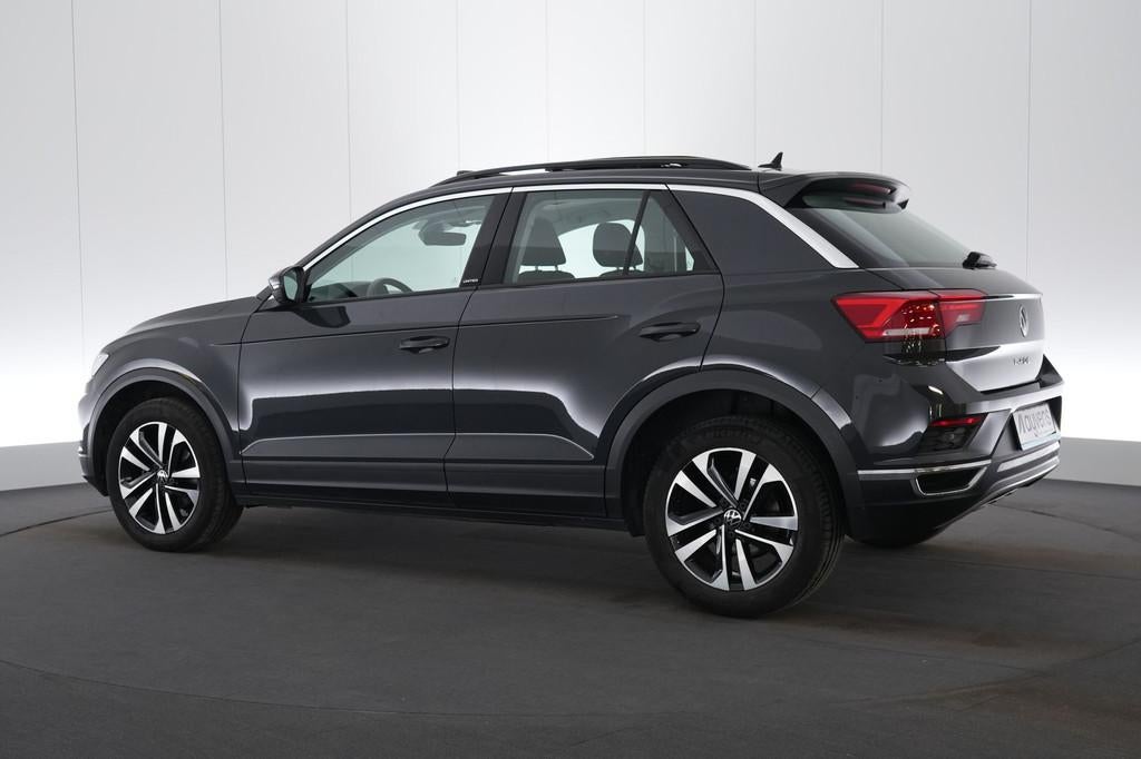 (2AHH254) VOLKSWAGEN T-ROC, Auto's, Voorwielaandrijving, Stof, Gebruikt, Euro 6