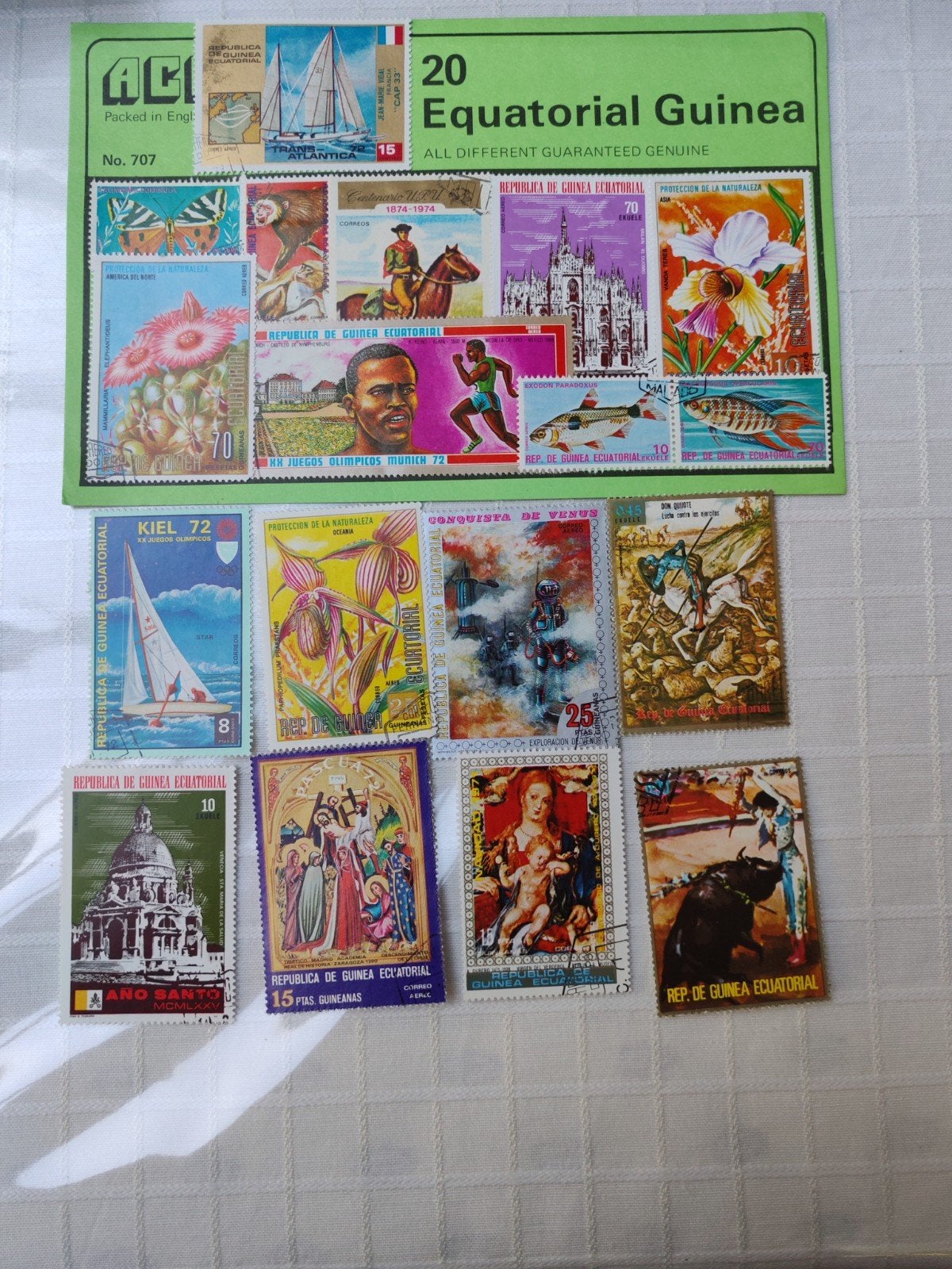 différents timbres, Timbres & Monnaies, Timbres | Albums complets & Collections, Enlèvement