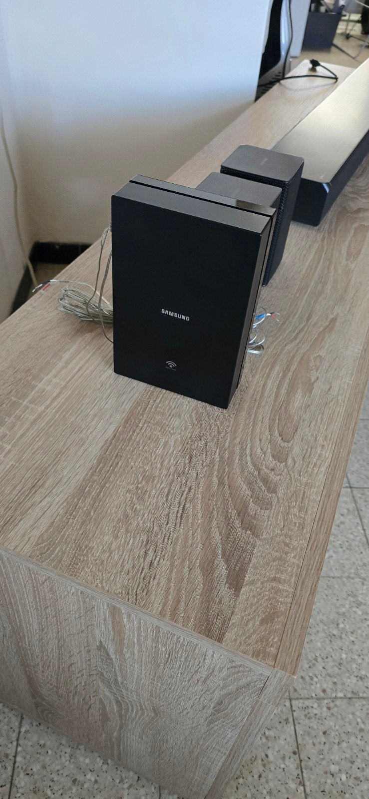 samsung soundbar set met draadloze rear speakers & module., Audio, Tv en Foto, Ophalen, Bluetooth, Zo goed als nieuw