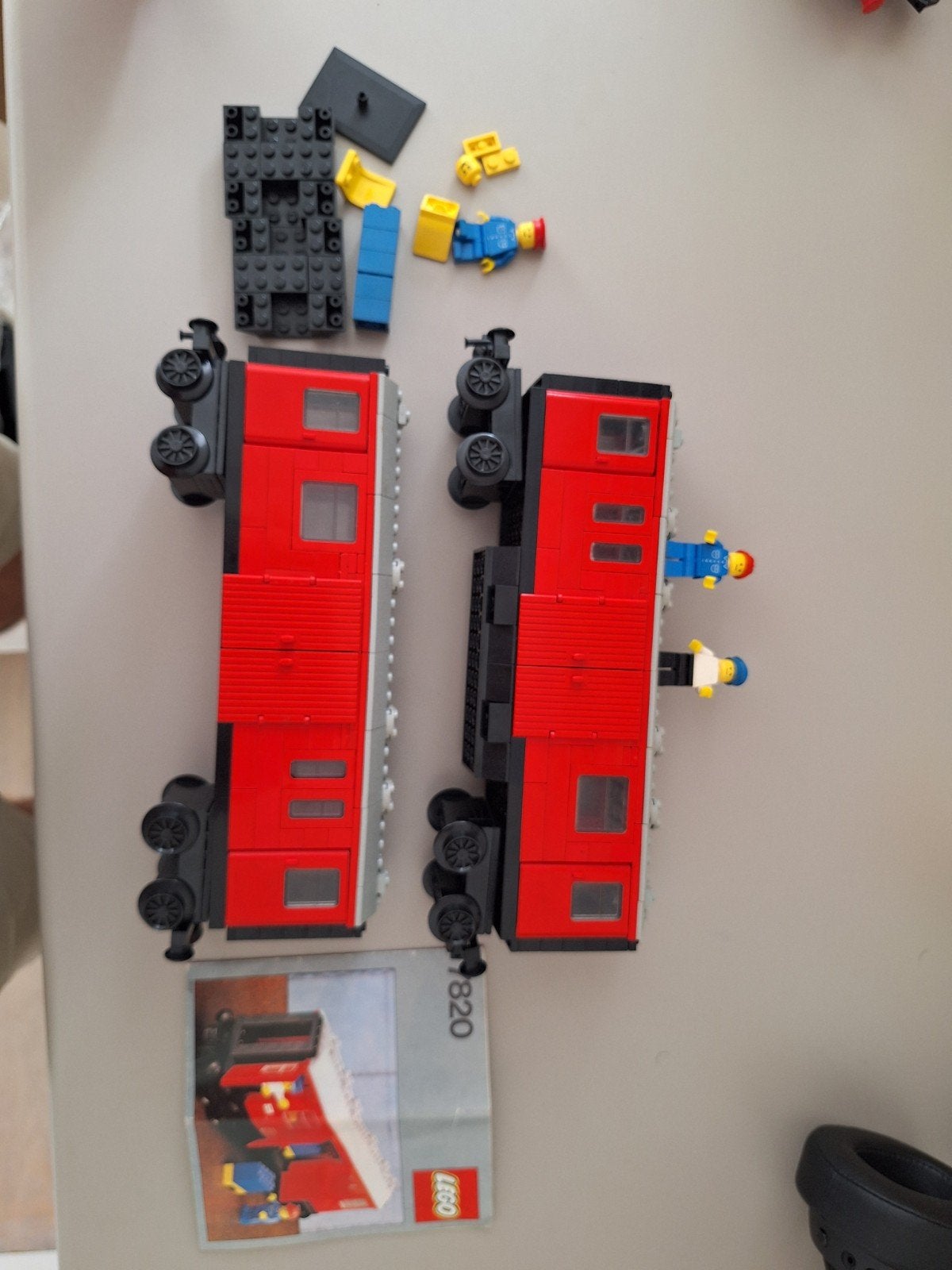 2 x lego 7820 post wagon trein vintage, Ophalen of Verzenden, Compleet, Lego