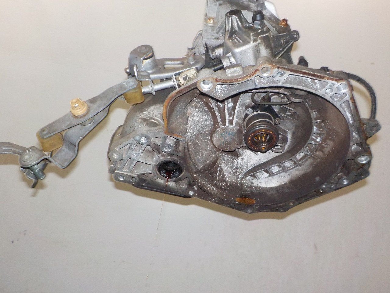 Versnellingsbak schakel Opel Corsa, Auto-onderdelen, Onderdelen@venauto.nl, Van der Ven Autorecycling B.V., Gebruikt, Ettenseweg 76, 4706 PB Roosendaal, The Netherlands
