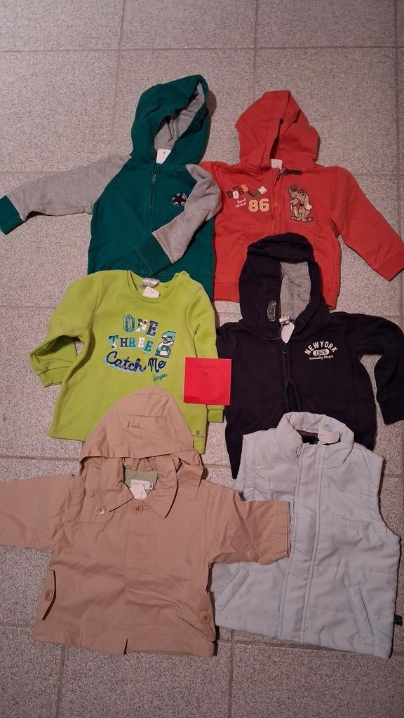 Toutes sortes de vêtements taille 86, Enfants & Bébés, Vêtements de bébé | Taille 86, Garçon, Enlèvement ou Envoi, Comme neuf