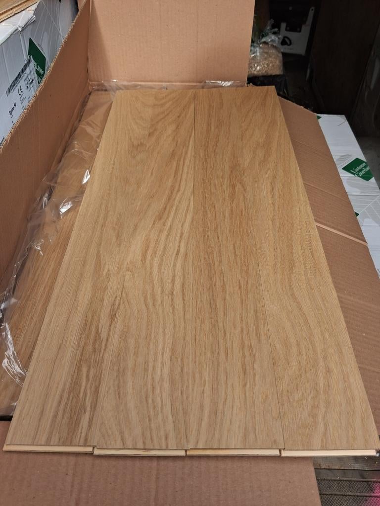33m² halfparket eik.  Nieuw.  20€m²  visgraat, Ophalen, Nieuw