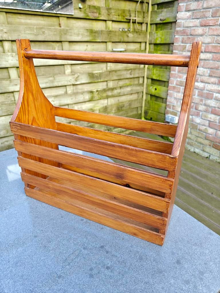 Houten kranten/lectuur bak, Enlèvement, Utilisé