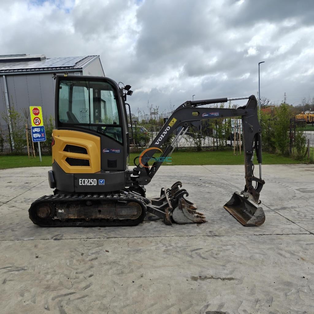 Volvo ECR25D graafmachine - 2017 - 3647h - 3 bakken - PE1127, Ophalen