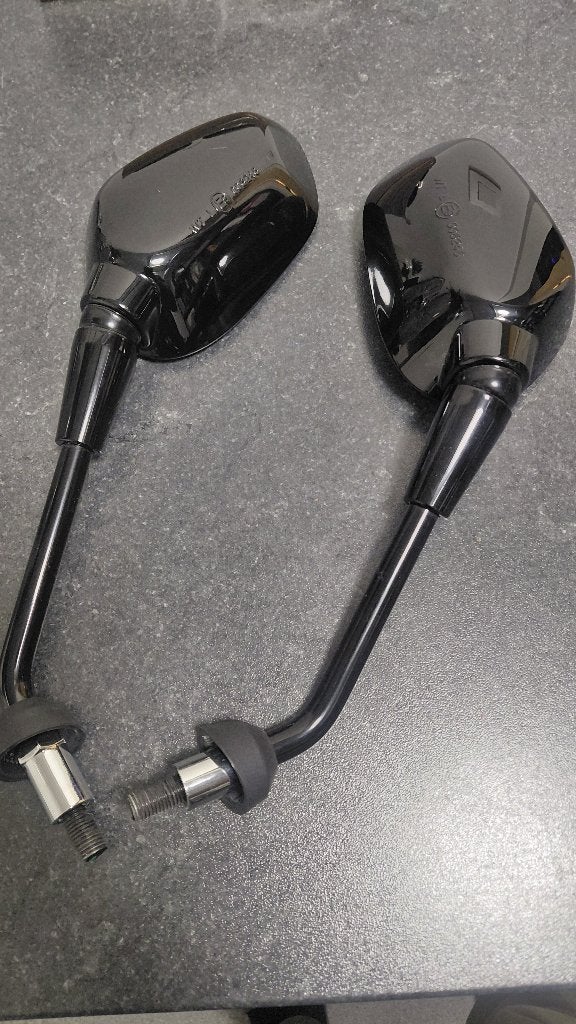 Nieuwe Zwarte spiegel vespa gts, Fietsen en Brommers, Ophalen, Vespa