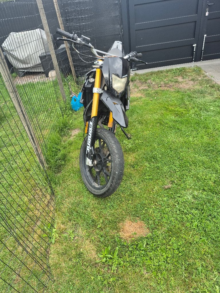 generic trigger sm, Vélos & Vélomoteurs, Rieju, 5 vitesses, Classe B (45 km/h), Enlèvement