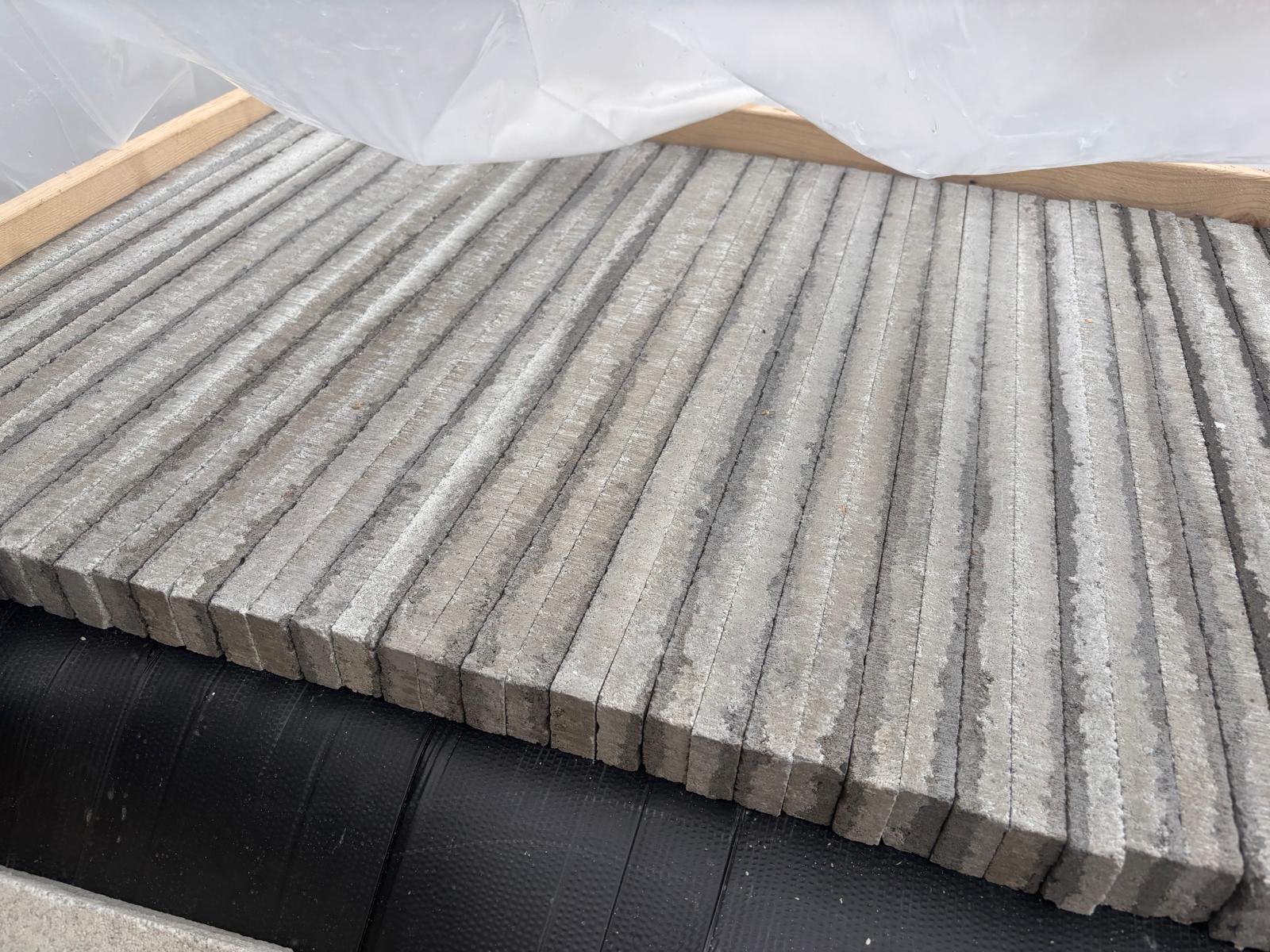 MBI (geostylix) steenstrips Dover White (595x20x40), Ophalen, Zo goed als nieuw