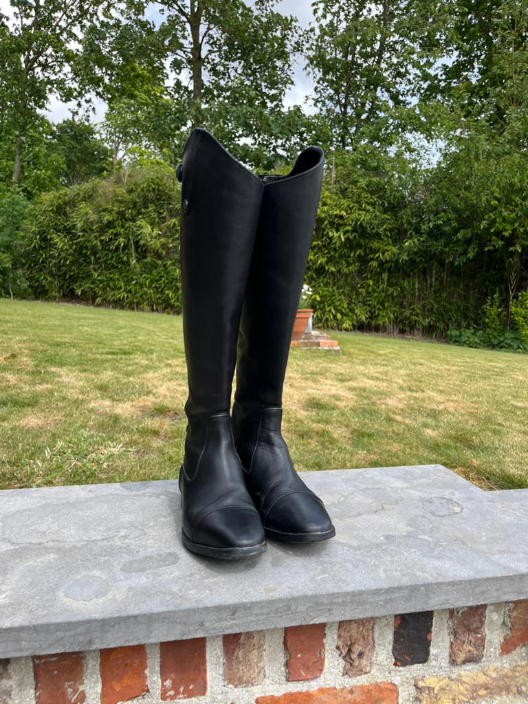 paardrijdlaarzen QHP, Dieren en Toebehoren, Paardrijkleding, Ophalen of Verzenden, Zo goed als nieuw, Dames, Schoeisel