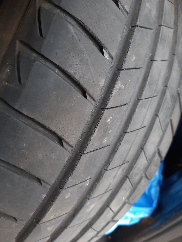 4 pneus ete 215 65 17 99v hankook, Autos : Pièces & Accessoires, Pneus & Jantes, 215 mm, Véhicule de tourisme, Pneus été, Enlèvement