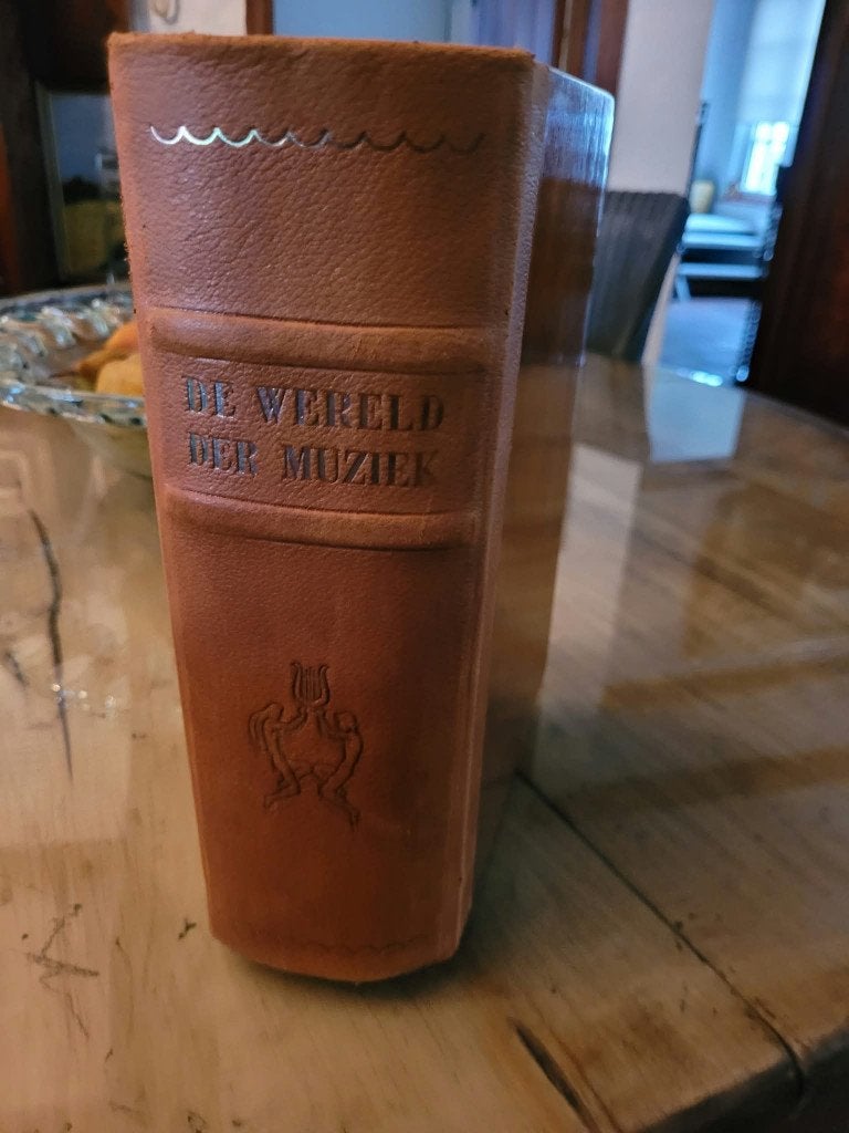 De wereld der muziek, Boeken, Ophalen, Zo goed als nieuw, Genre of Stijl, Kjell Bloch Sandved