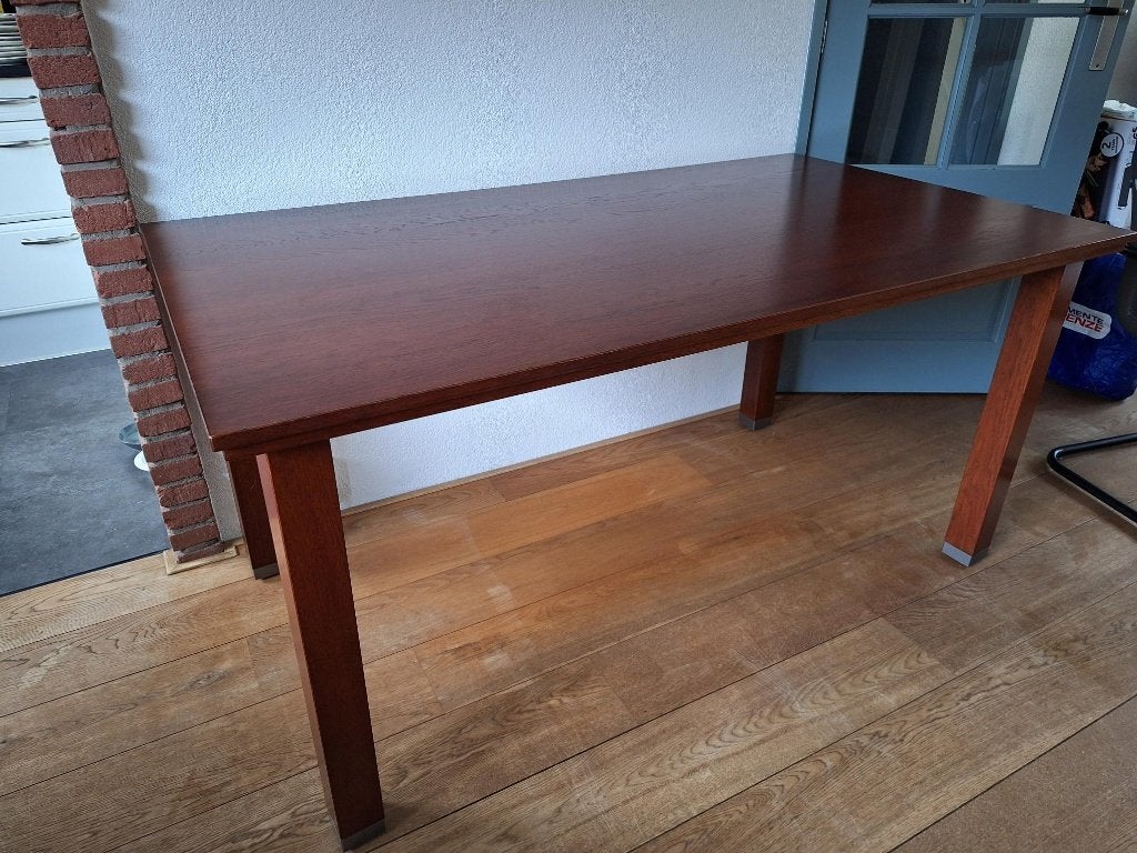 Très belle table à manger/table en chêne avec couleur cerise, Quatre personnes, 150 à 200 cm, Enlèvement ou Envoi, Comme neuf