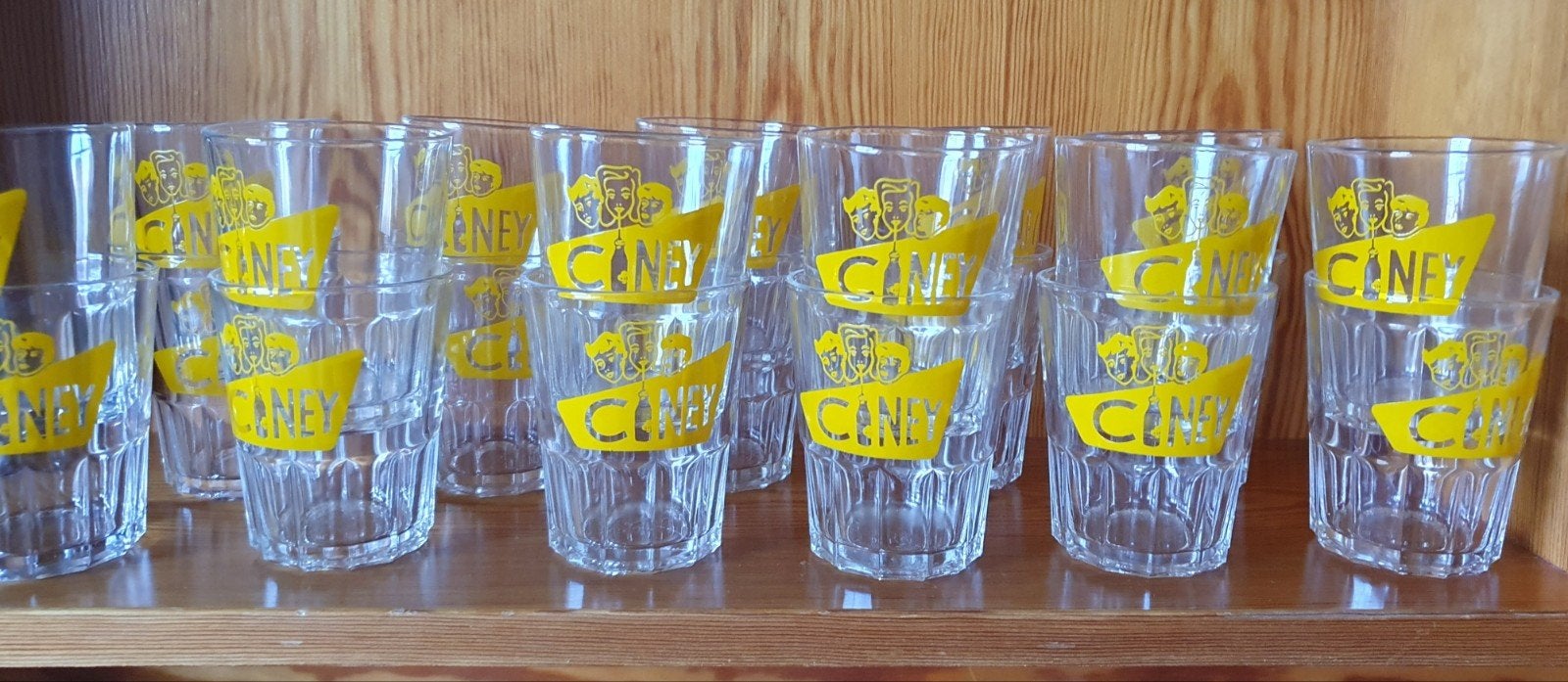 Verres á lait CINEY vintage laiteries Sambre et Meuse, Antiquités & Art, Enlèvement