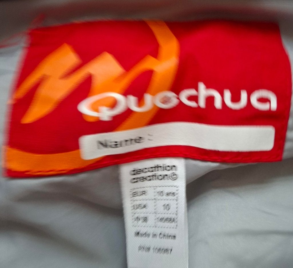 salopette rouge de ski quechua 1o ans  prix 20 €uros, Enfants & Bébés, Garçon, Quechua, Comme neuf, Enlèvement