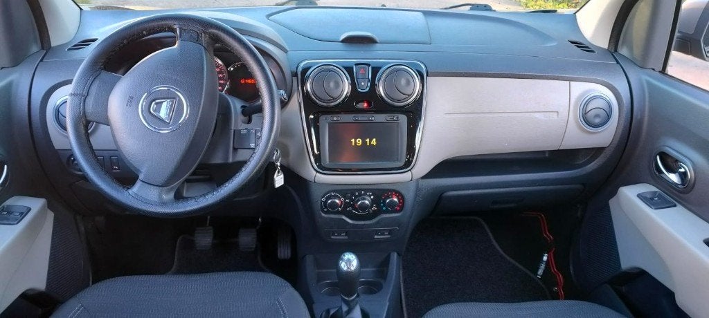 Daci lodgy 1.2benzi Bj2014 131000km Airco GEKEURD 7plaatsen, Auto's, Beige, Grijs, 1197 cc, Euro 5