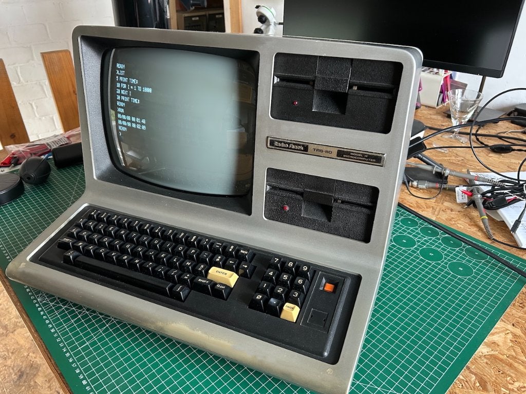 Tandy TRS-80 Mod III 48Kb, Computers en Software, Vintage Computers, Ophalen, Tandy