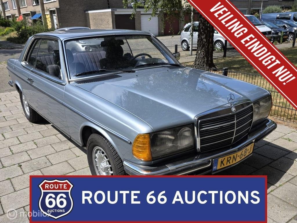 Mercedes-Benz 230 CE | 1983 | Route 66 Auctions, Auto's, Zwart, Mercedes-Benz, Bedrijf, Handgeschakeld