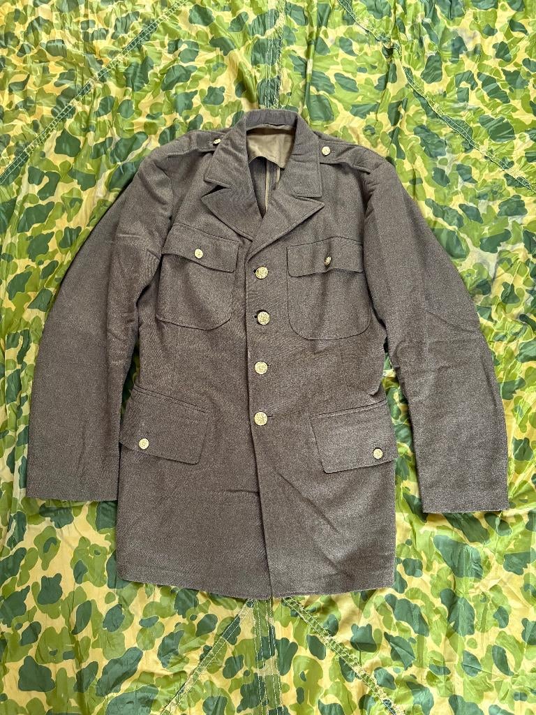 Tweede wereldoorlog US A class jacket op naam (air corps), Enlèvement ou Envoi, Armée de l'air, Vêtements ou Chaussures