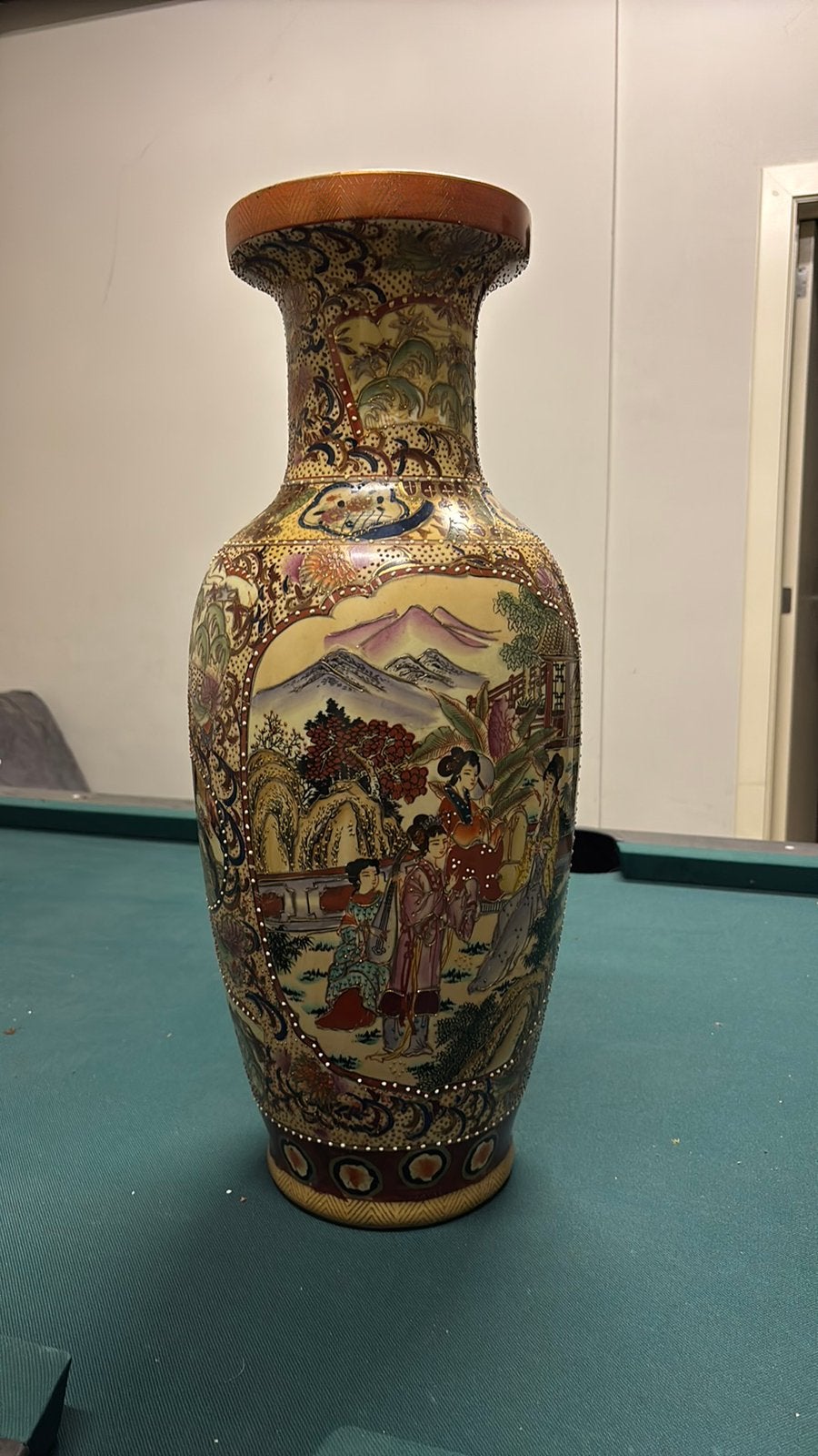Chinese vaas in Japanse Satsuma-stijl, Antiek en Kunst, Antiek | Vazen, Ophalen