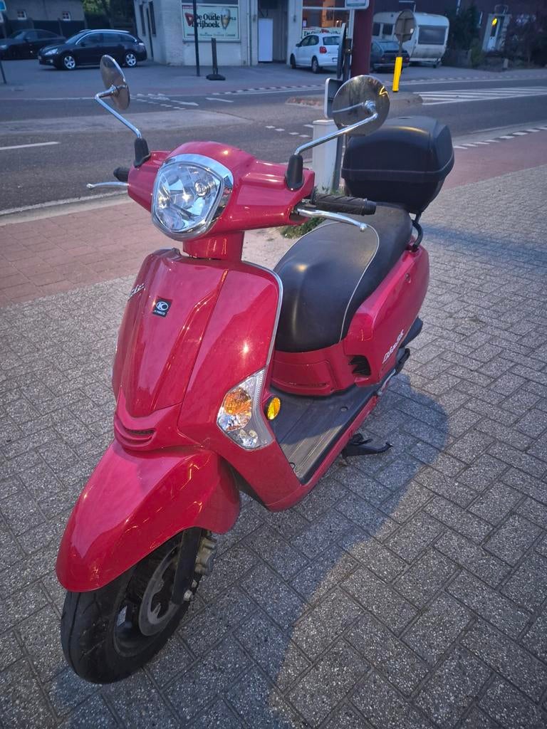 Kymco like a klasse weinig km, Ophalen, Like