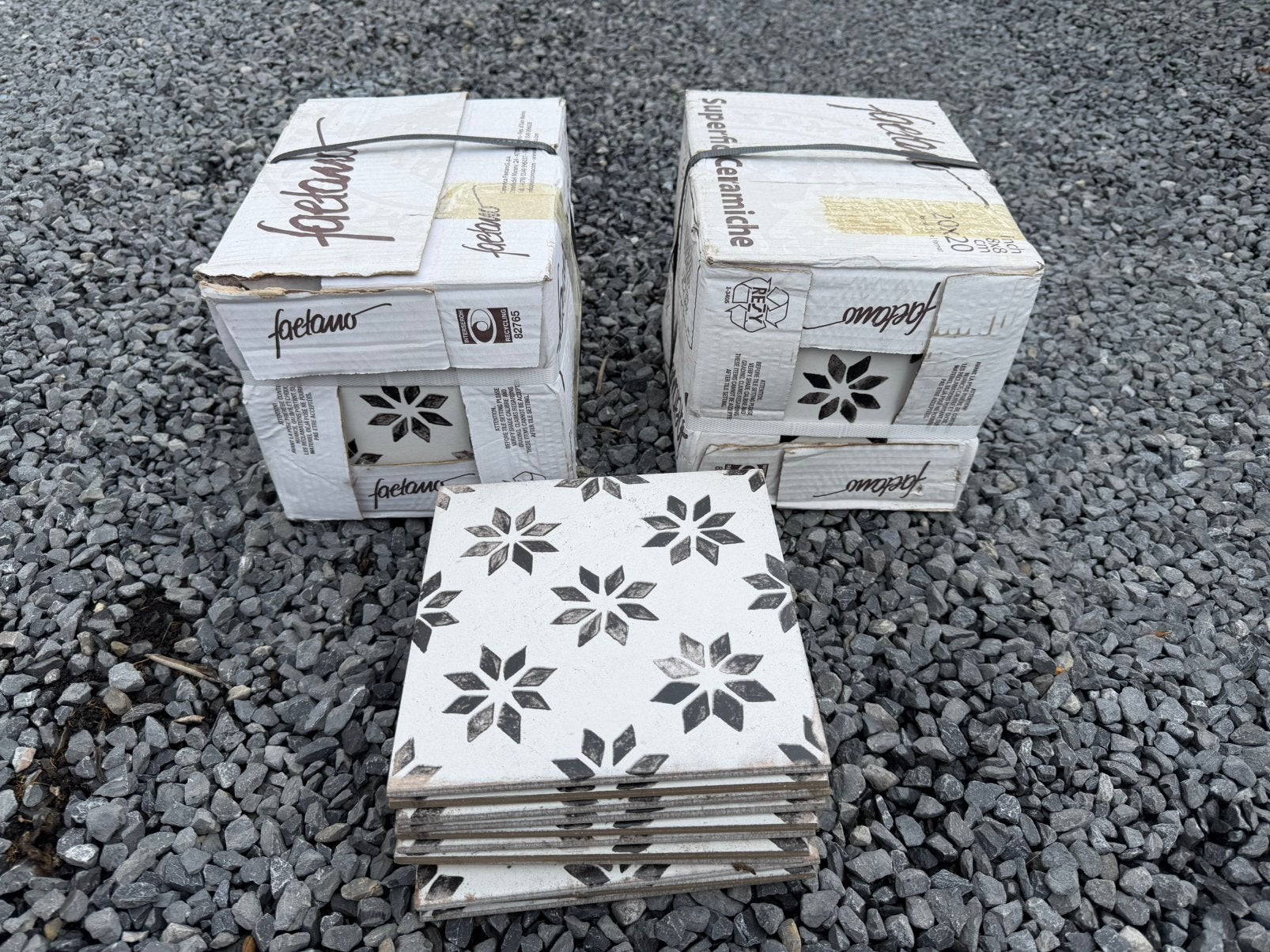 Faience tegels 69 stuks (nieuw!), Ophalen, Nieuw, 20 tot 40 cm, Minder dan 5 m²