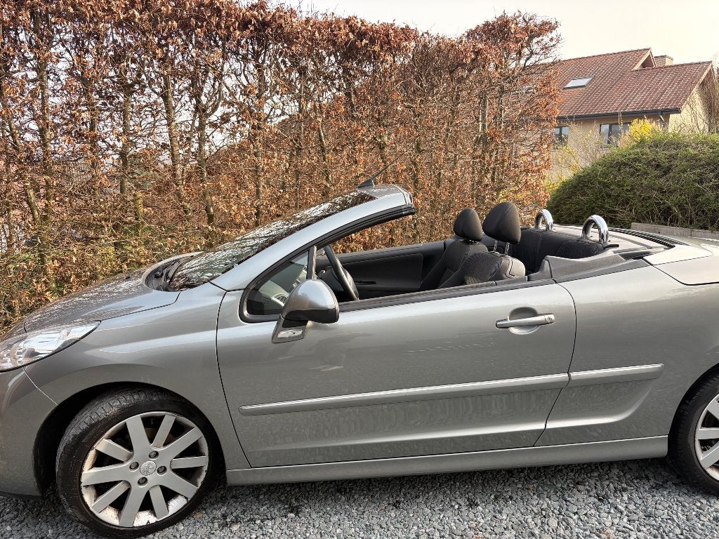 Peugeot 207 cc, Autos, Achat, Cabriolet, Boîte manuelle, Particulier