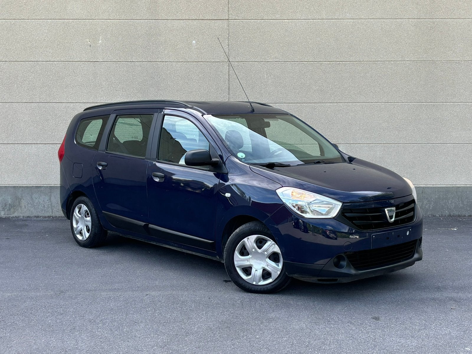 Dacia Lodgy 1.5 dci - 149.000 KM - 10/2013 79 kW - 107 pk, Auto's, Renault, Euro 5, Monovolume, Bedrijf, 5 deurs