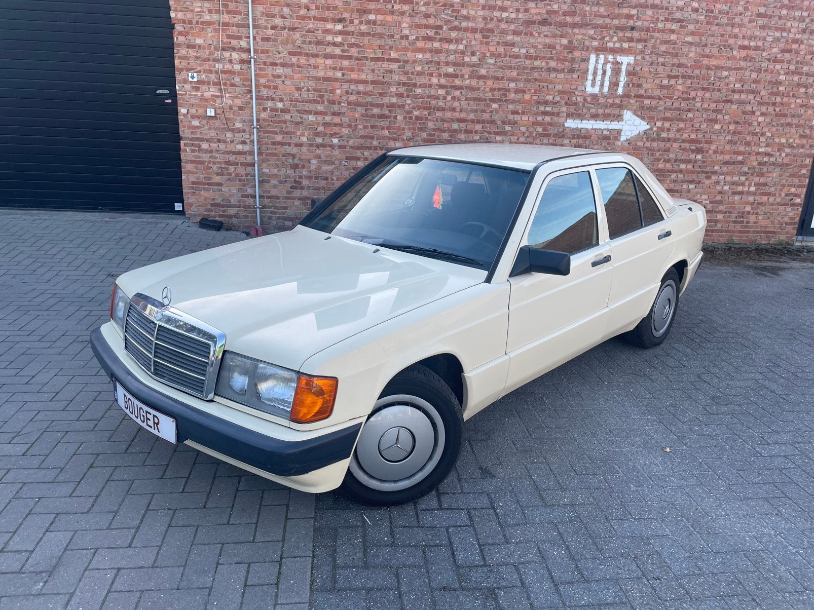CLASSIQUE ESSENCE MERCEDES-BENZ 190E 1.8 | PROPRE | 1991, Achat, Electronic Stability Program (ESP), Entreprise, Boîte manuelle