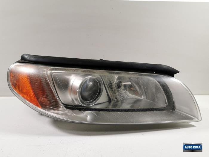 Koplamp rechts van een Volvo V70, Gebruikt, -, -, Ophalen of Verzenden