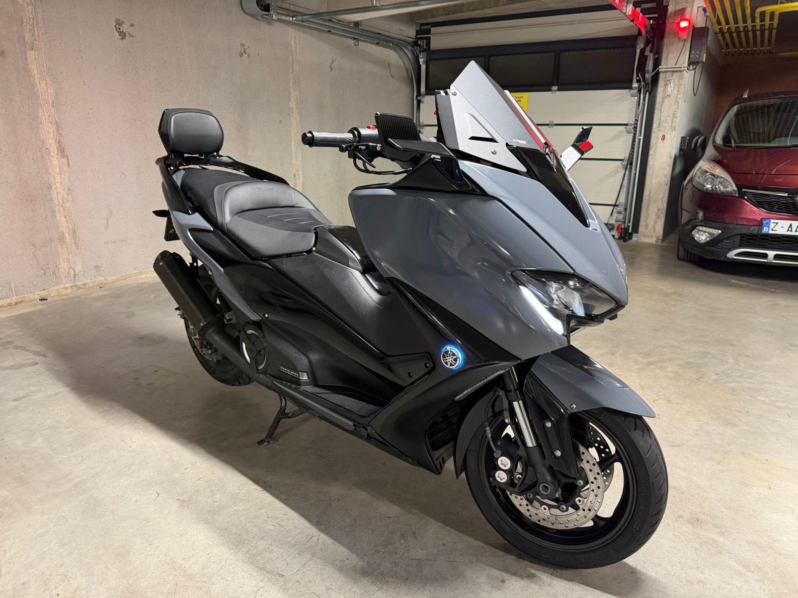 Yamaha Tmax 560 tech max // full options, Particulier, Régulateur de vitesse