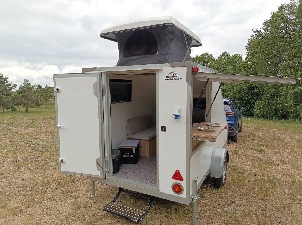 Pas une tente, mais une mini-caravane légère ou une larme, Enlèvement, Neuf, Jusqu'à 2