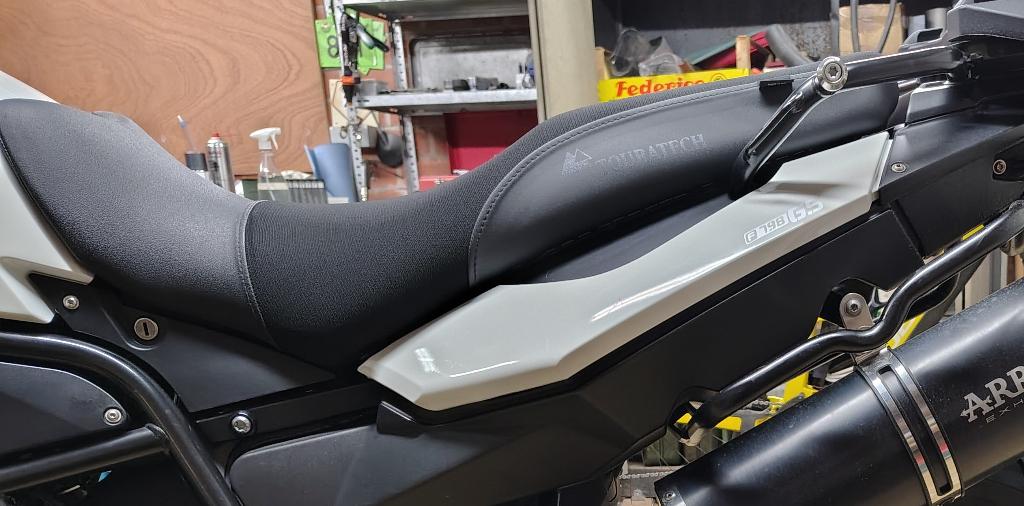 Touratech zadel BMW F650GS, F700GS en F800GS, Motoren, Ophalen of Verzenden, Gebruikt