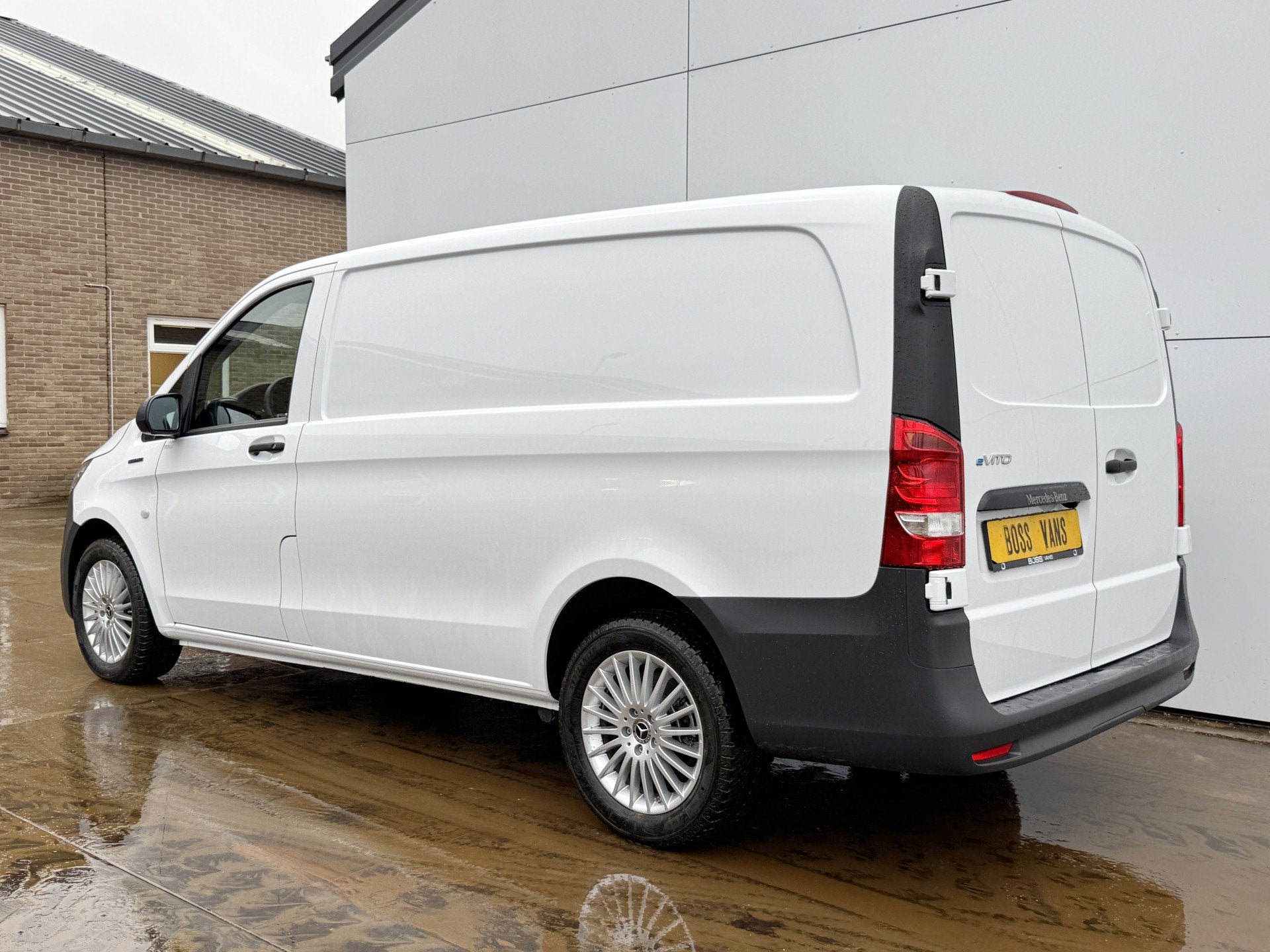 Mercedes-Benz eVito 112 Pro 66kWh *Nieuw Model* 286km WLTP S, Stof, Gebruikt, Zwart, Start-stop-systeem