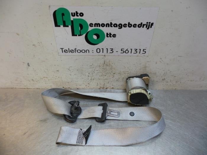 Ceinture de sécurité avant droite d'un Opel Corsa (Corsa C, -, Opel, 3 mois de garantie, Utilisé