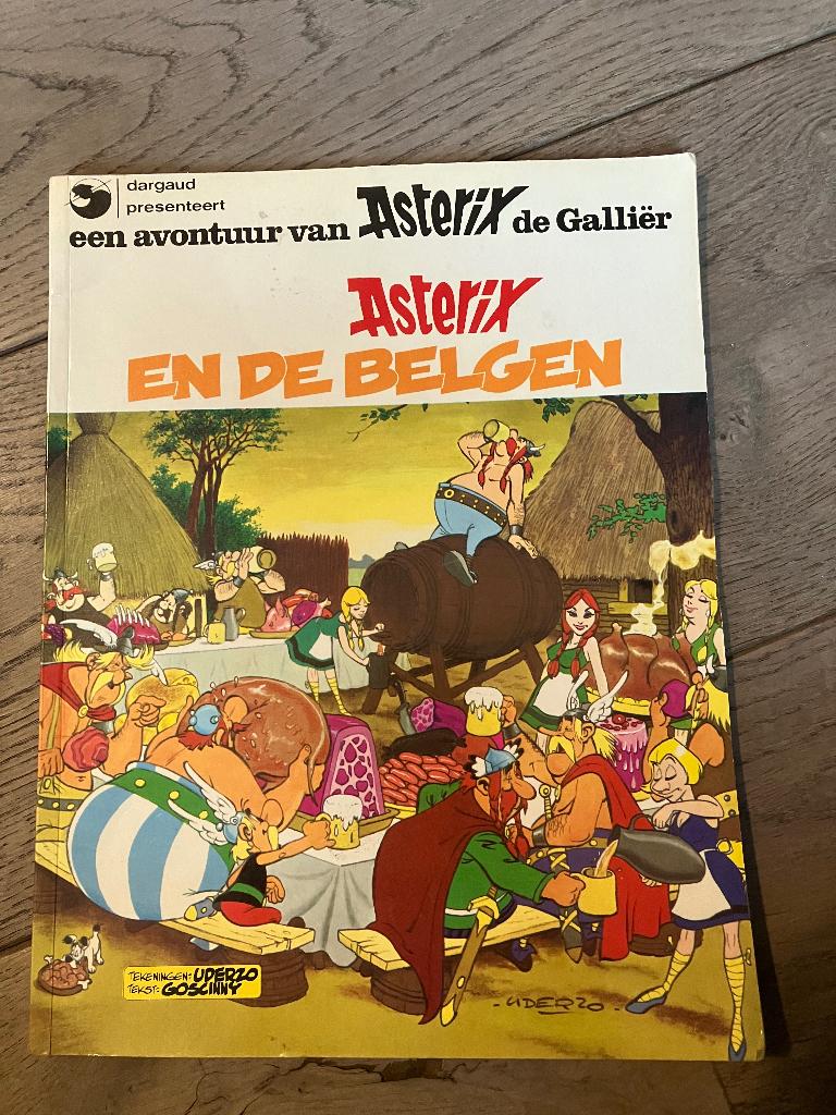 Asterix - Asterix en de Belgen, Boeken, Eén stripboek, Ophalen of Verzenden, Gelezen, Goscinny - Uderzo