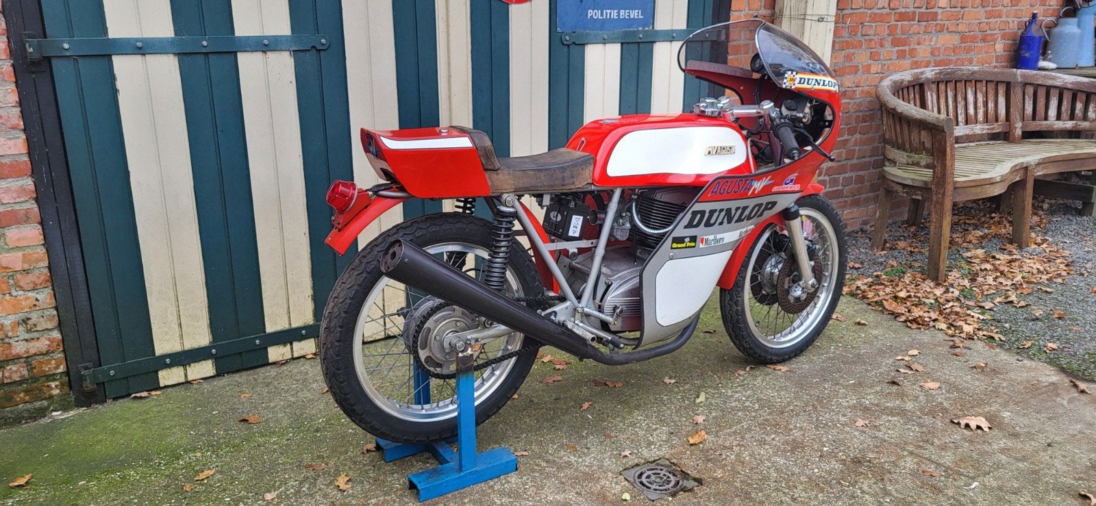 MV Agusta 125 Sports Années 70, Motos, Motos | Oldtimers & Ancêtres, Enlèvement