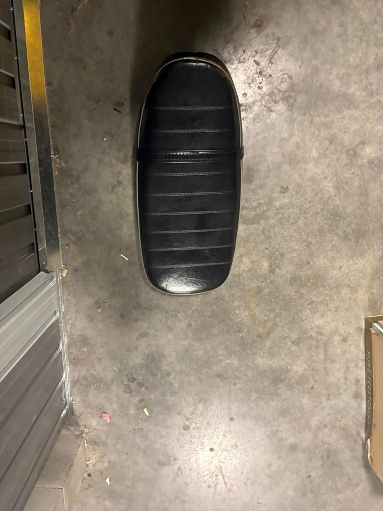 Dax zadel, Fietsen en Brommers, Ophalen, Gebruikt, Zadel