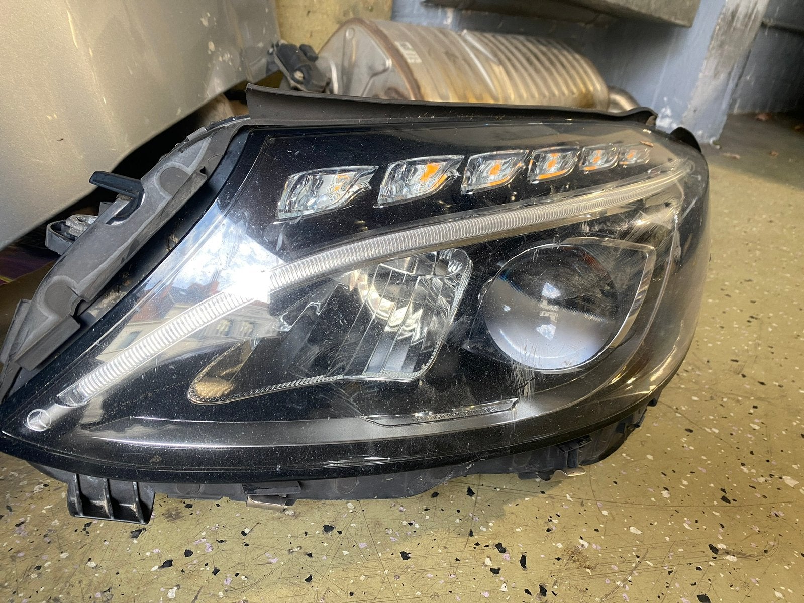Phare Mercedes w205 C-klass Gayche Led, Enlèvement, Utilisé, Mercedes-Benz