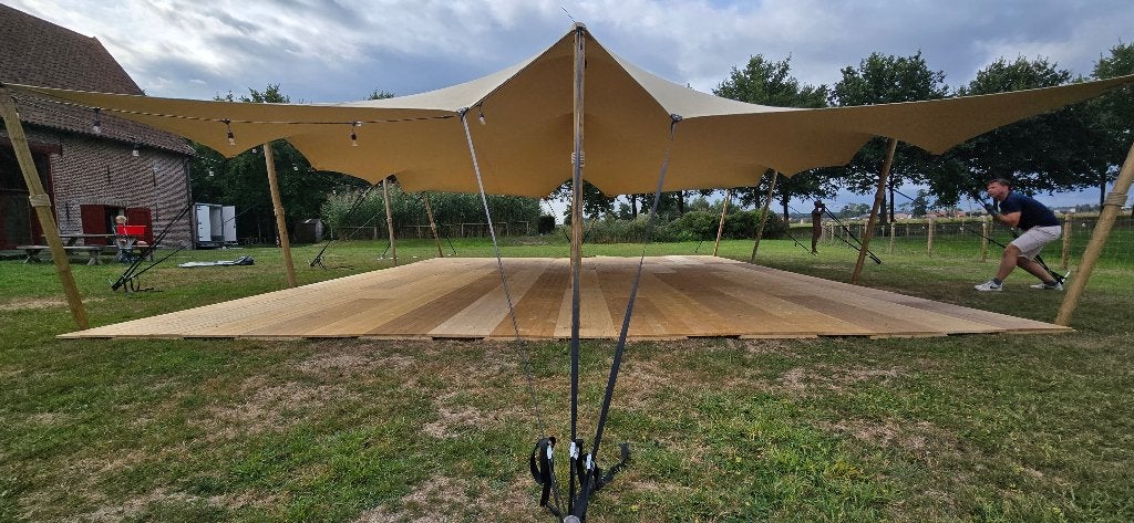 Luxe stretchtent 8,5x10m huren met plaatsing en lichtjes, Ophalen
