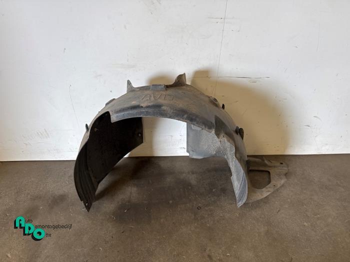 Passage de roue d'un Peugeot 208 (208 12-), -, 3 mois de garantie, Utilisé, -