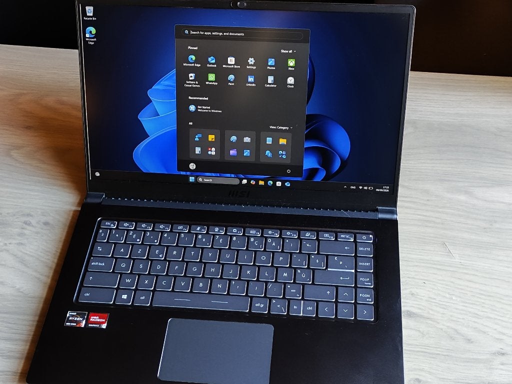 MSI Modern 15 A5M (15A5M051BE), Computers en Software, Ophalen, Gebruikt, MSI, 15 inch